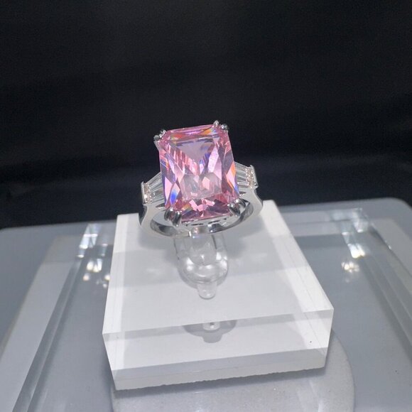Pink Cubic Zirconia Emerald Cut Silver Ring Size 7 - Picture 7 of 12
